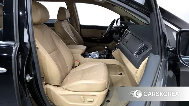 Kia The New Carnival 2019 Черный из Кореи, фото 2