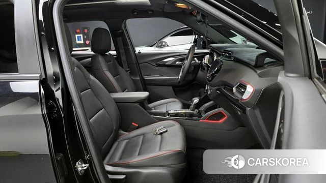 Chevrolet (GM Daewoo) Trailblazer 2021 Черный из Кореи, фото 2