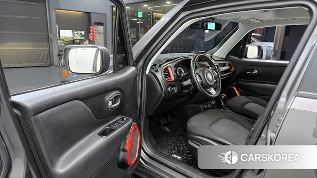 Jeep Renegade 2018 Серый из Кореи, фото 2