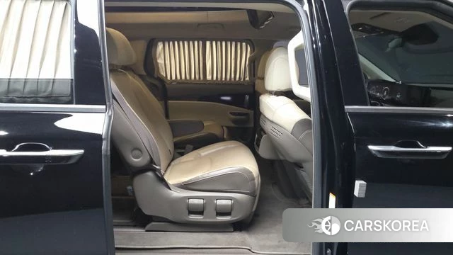 Kia Carnival 4th generation 2021 Черный из Кореи, фото 2