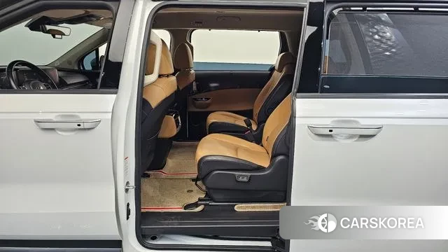Kia Carnival 4th generation 2021 Белый из Кореи, фото 2