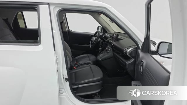 Hyundai Casper 2024 Белый из Кореи, фото 2