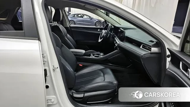 Kia K5 3rd generation 2022 Белый из Кореи, фото 2