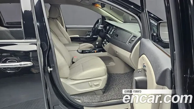 Kia The New Carnival 2019 Черный из Кореи, фото 2