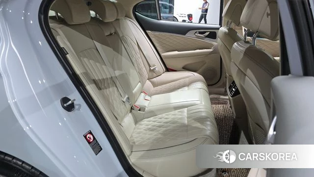 Genesis G70 2020 Светло-серебряный цвет из Кореи, фото 2