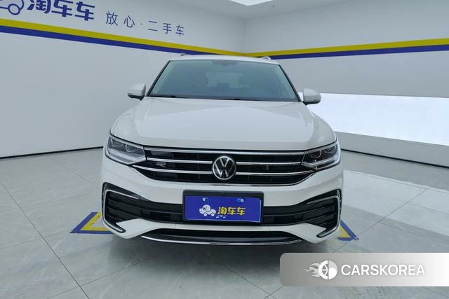 Volkswagen Tiguan L 2022 Белый из Китая, фото 2