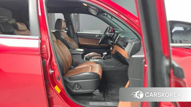 Ssangyong Rexton Sports Cannes 2020 Красный из Кореи, фото 2