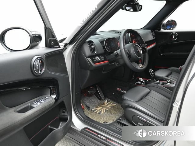 Mini Cooper S Countryman 2023 Песочный из Кореи, фото 2