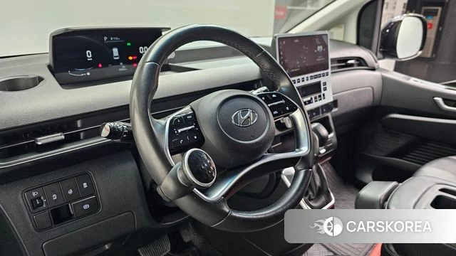 Hyundai Staria 2022 Серый из Кореи, фото 2