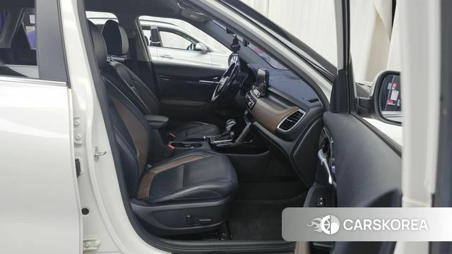 Kia Seltos 2019 Белый из Кореи, фото 2