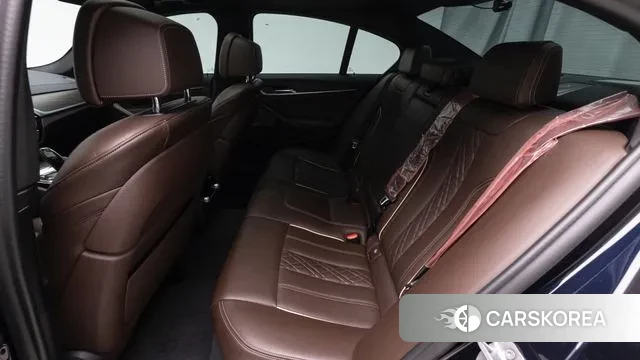 BMW 5 Series (G30) 2021 Черный из Кореи, фото 2