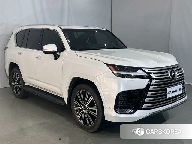 Lexus LX 2024 Белый из Китая, фото 2