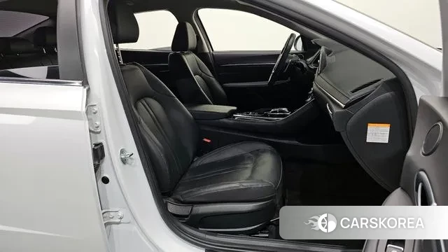 Hyundai Sonata Hybrid (DN8) 2021 Белый из Кореи, фото 2