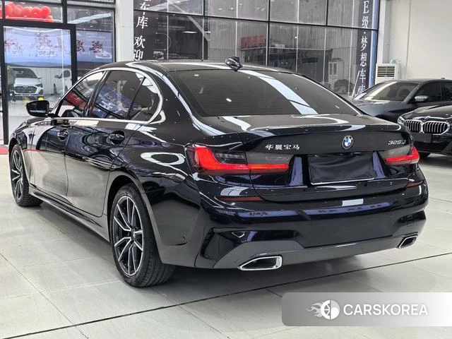 BMW 3 series 2022 Черный из Китая, фото 2