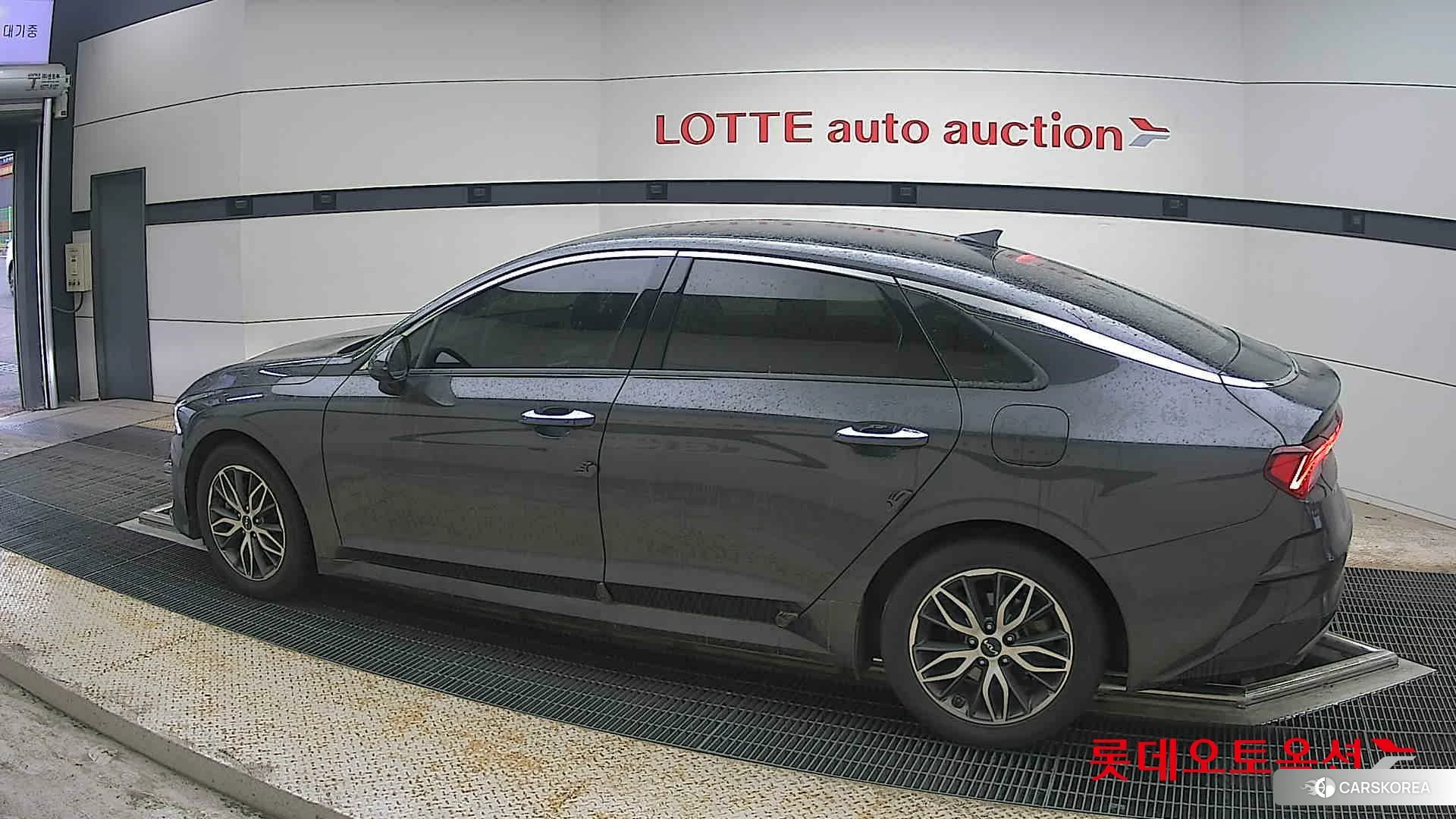 Kia K5 2023 Interstellagray из Кореи, фото 2