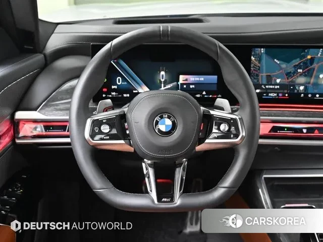 BMW 7 Series (G70) 2023 Белый из Кореи, фото 2