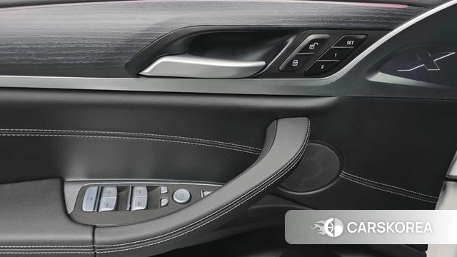 BMW X4 (G02) 2025 Белый из Кореи, фото 2