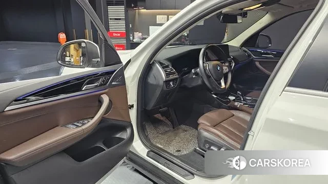 BMW X3 (G01) 2022 Белый из Кореи, фото 2