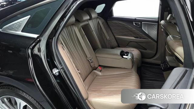 Kia K8 Hybrid 2023 Черный из Кореи, фото 2