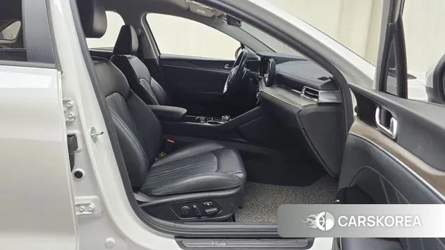 Kia K5 3rd generation 2020 Белый из Кореи, фото 2