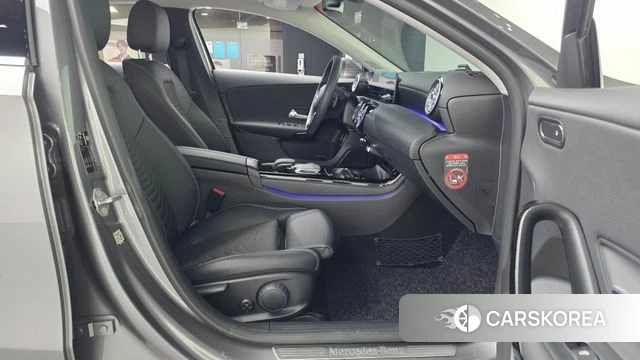 Mercedes-Benz A-Class W177 2020 Серый из Кореи, фото 2