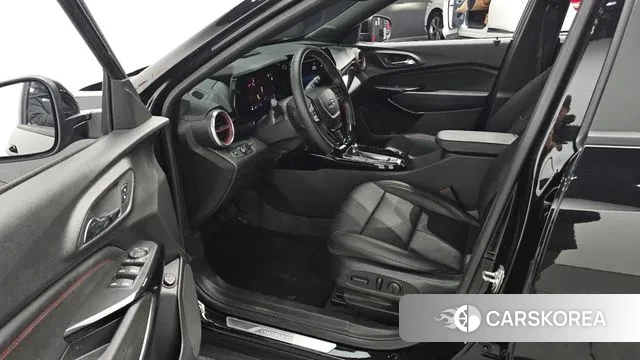 Chevrolet (GM Daewoo) Trax Crossover 2023 Белый из Кореи, фото 2