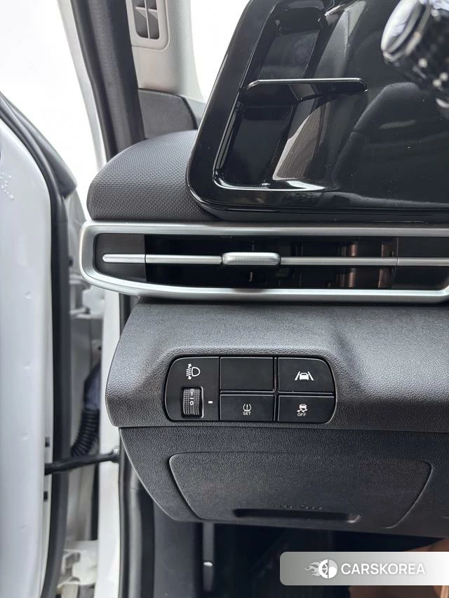 Hyundai Elantra 2023 Белый из Китая, фото 2