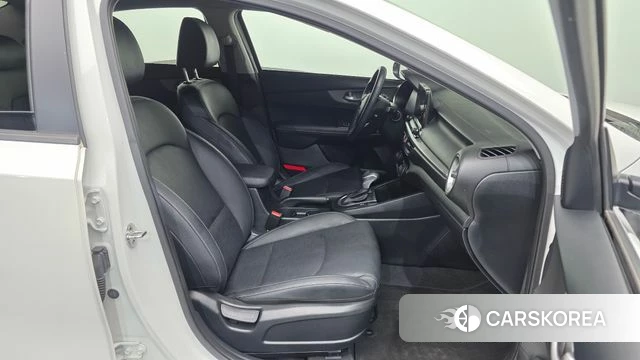 Kia Come New K3 2019 Белый из Кореи, фото 2