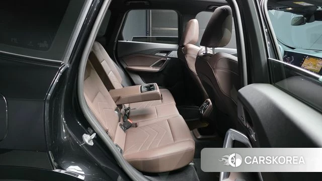 BMW X1 (U11) 2023 Черный из Кореи, фото 2