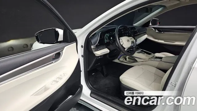 Hyundai The New Grandeur IG Hybrid 2021 Белый из Кореи, фото 2