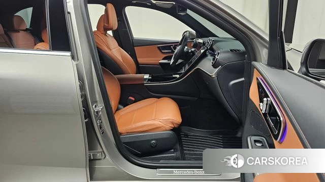 Mercedes-Benz GLC-Class X254 2024 Серебристо-серый из Кореи, фото 2