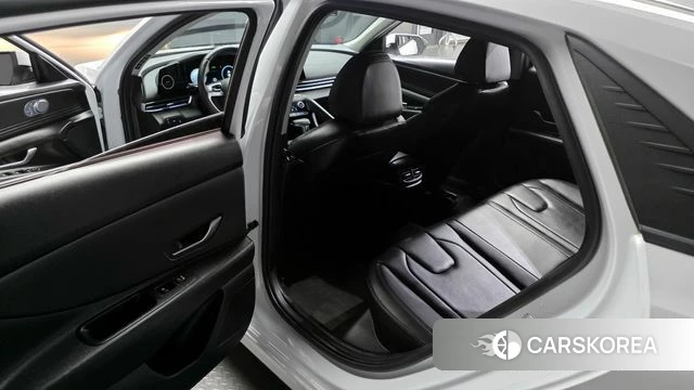 Hyundai Avante (CN7) 2022 Белый из Кореи, фото 2