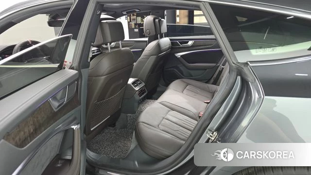 Audi A7 (4K) 2021 Серый из Кореи, фото 2