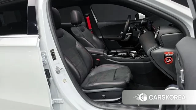 Mercedes-Benz A-Class W177 2020 Белый из Кореи, фото 2