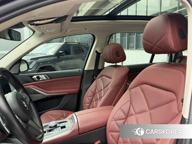 BMW X5 2024 Черный из Китая, фото 2
