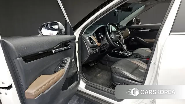 Kia Seltos 2022 Белый из Кореи, фото 2