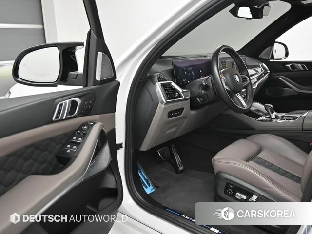 BMW X5M (G05) 2024 Белый из Кореи, фото 2