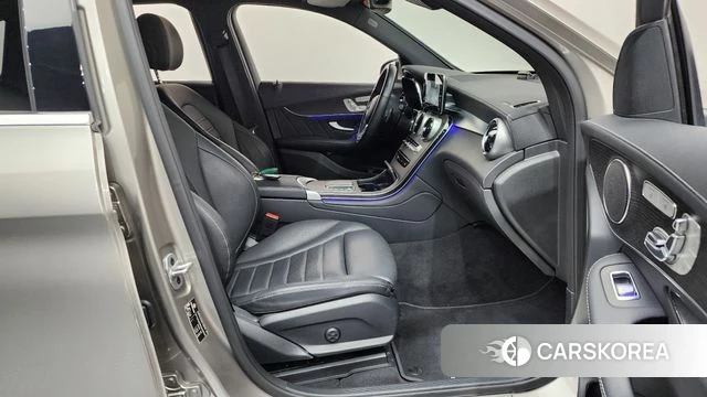 Mercedes-Benz GLC-Class X253 2022 Серебряный из Кореи, фото 2