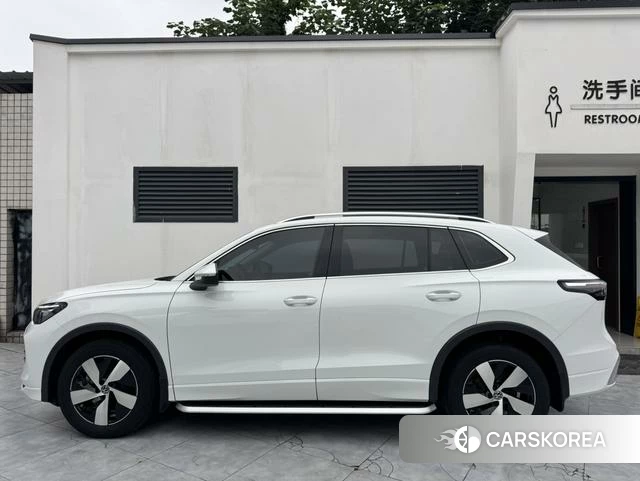 Volkswagen Tiguan L 2025 Белый из Китая, фото 2