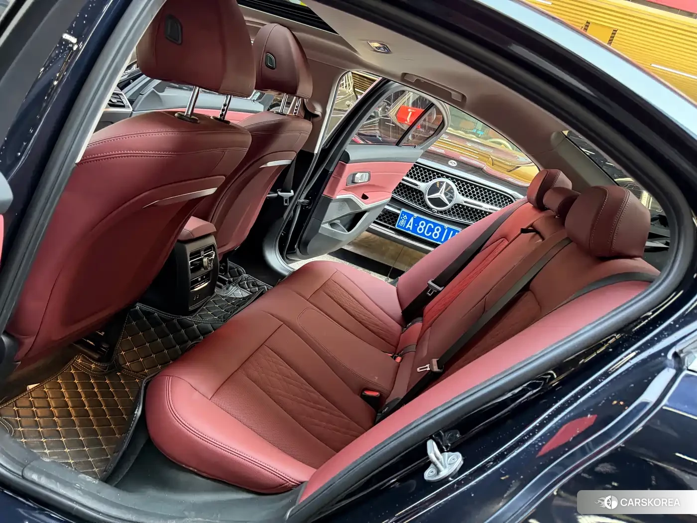 BMW 3 series 2023 Черный из Китая, фото 2