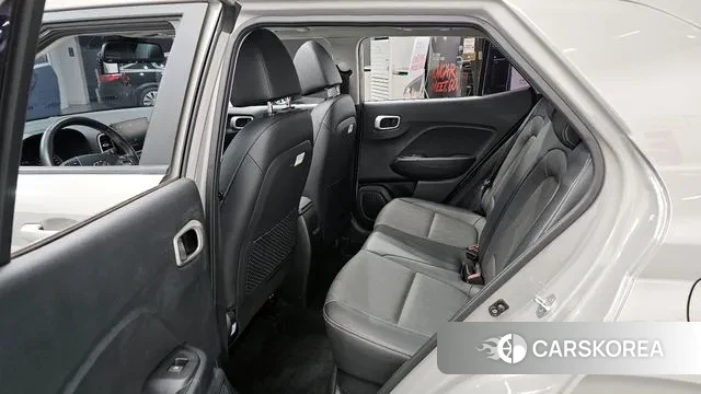 Hyundai Venue 2019 Серебряный из Кореи, фото 2