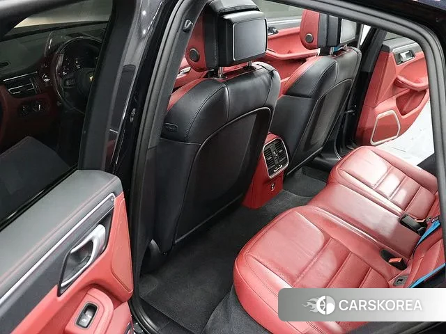 Porsche Macan 2022 Черный из Кореи, фото 2