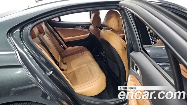 Genesis The New G70 id 2875069 из Кореи 2