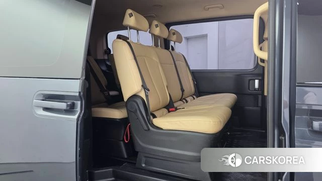 Hyundai Staria 2024 Серый из Кореи, фото 2