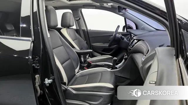 Chevrolet (GM Daewoo) The New Trax 2018 Черный из Кореи, фото 2