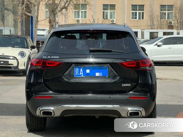 Mercedes-Benz GLA 2021 Черный из Китая, фото 2