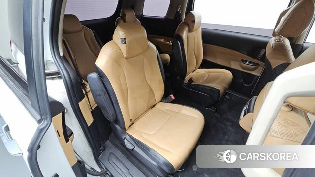 Kia Carnival 4th generation 2022 Белый из Кореи, фото 2