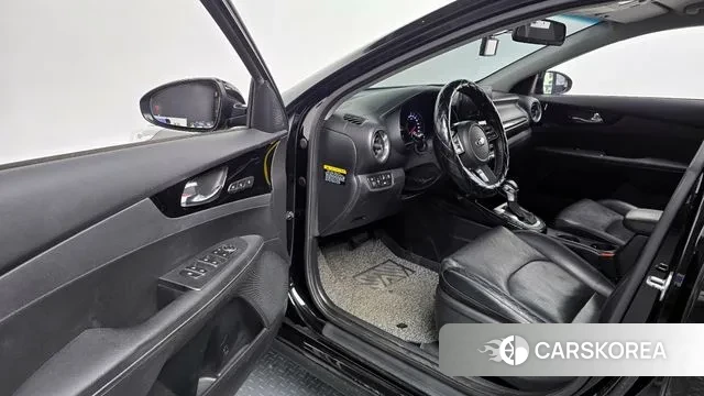 Kia Come New K3 2018 Черный из Кореи, фото 2