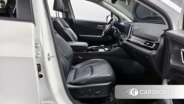 Kia Sportage 5th Generation 2021 Белый из Кореи, фото 2