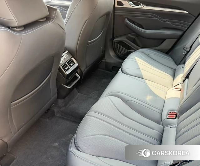 Geely Automobile Xingrui 2026 Черный из Китая, фото 2